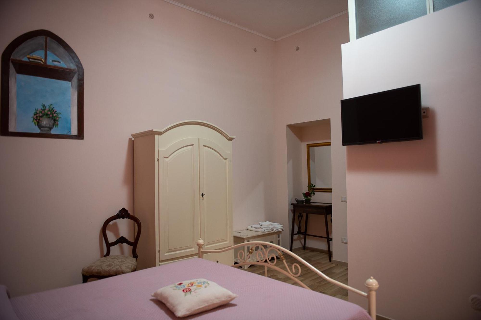 Mandevilla Home Caiazzo Eksteriør bilde